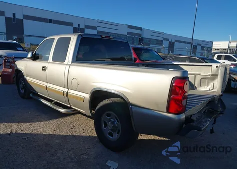 2001 Chevrolet Silverado C1500 z USA, uszkodzony, nr VIN 1GCEC19T11Z314141